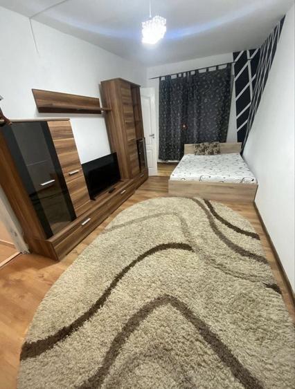 Garsonieră decomandată în Exterior Vest