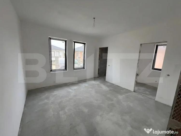 Casă cu 4 camere cu Teren 460 Mp în Central
