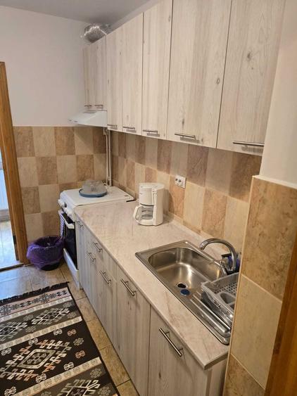 Apartament cu 3 camere decomandat în Păcurari