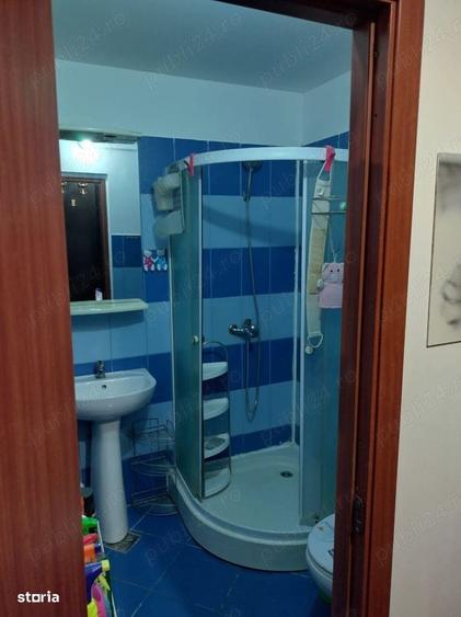 Apartament cu 2 camere în Podu Roș