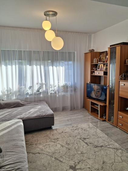 Casa duplex Sector 5
