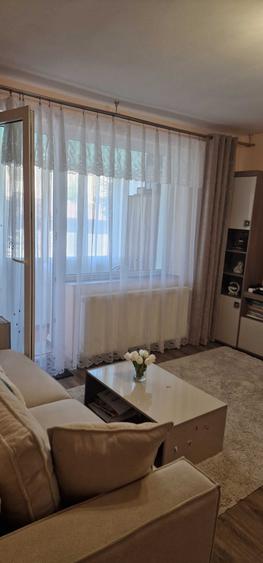 Apartament cu 2 camere nedecomandat în Reghin