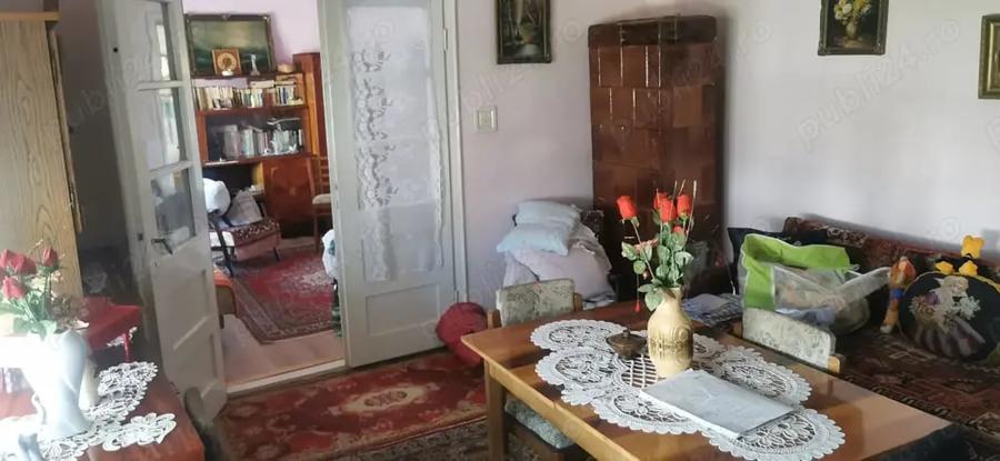 Casă cu 2 camere în Sebiș