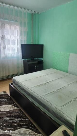 Inchiriez 2 camere deco, etaj 1 URA - 6