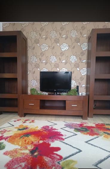 Apartament cu 2 camere nedecomandat în Central