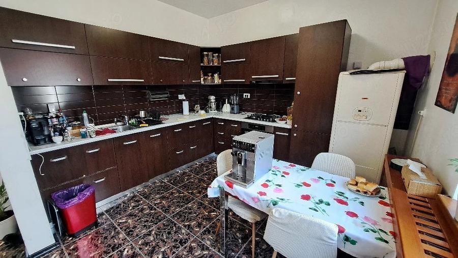 Casă cu Teren 520 Mp în Radu Negru