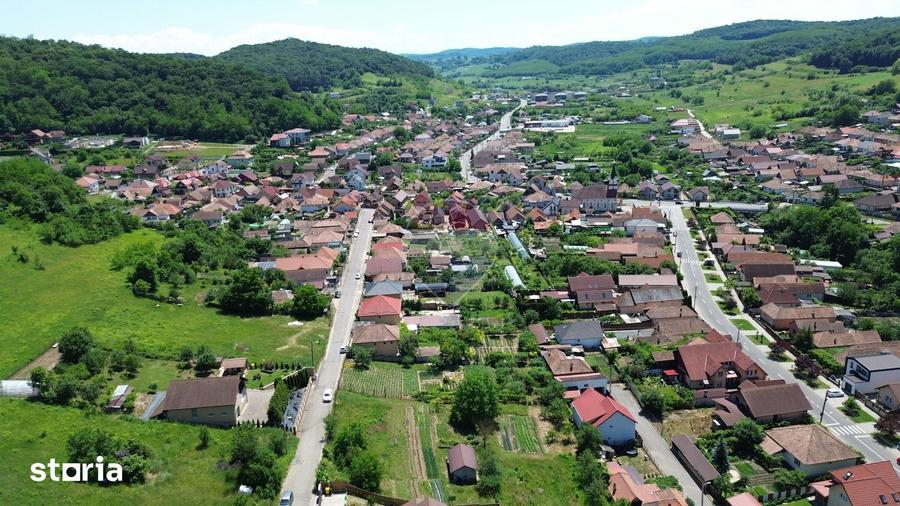 Teren de 1103 mp, în Terezian
