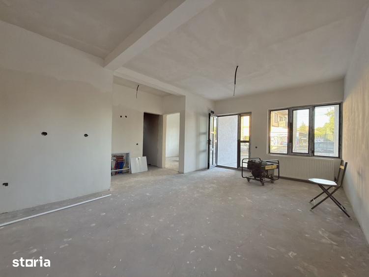 Casă cu 4 camere cu Teren 230 Mp în Central