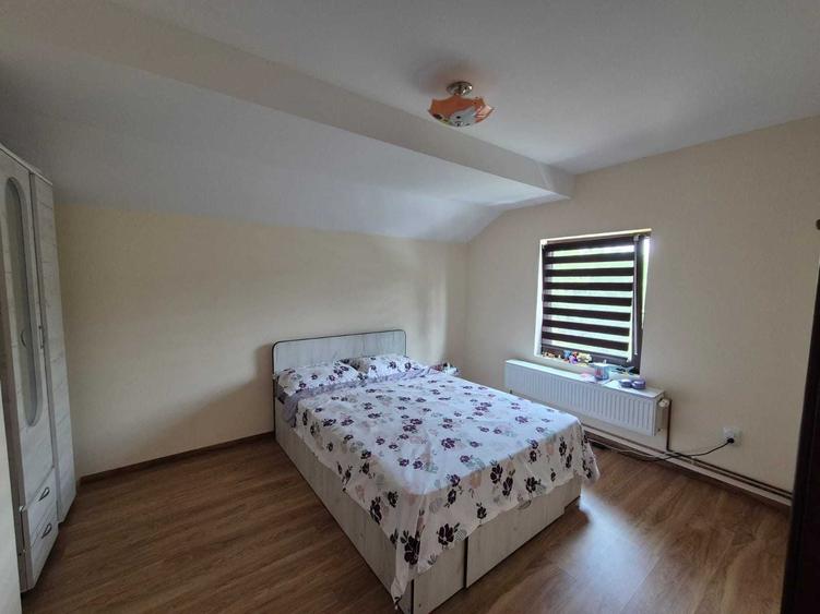 Casă cu 4 camere în Berevoești