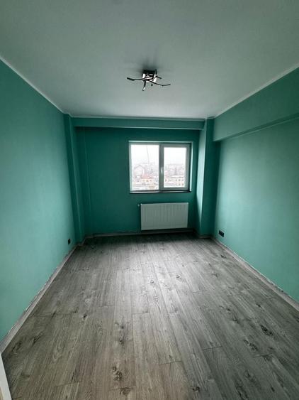 Apartament cu 4 camere decomandat în Nord