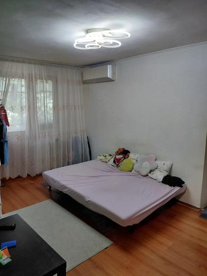 Apartament cu 2 camere decomandat în Militari
