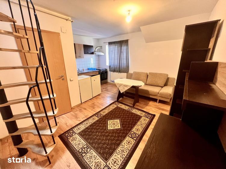 Apartament cu 2 camere, mobilat în Est