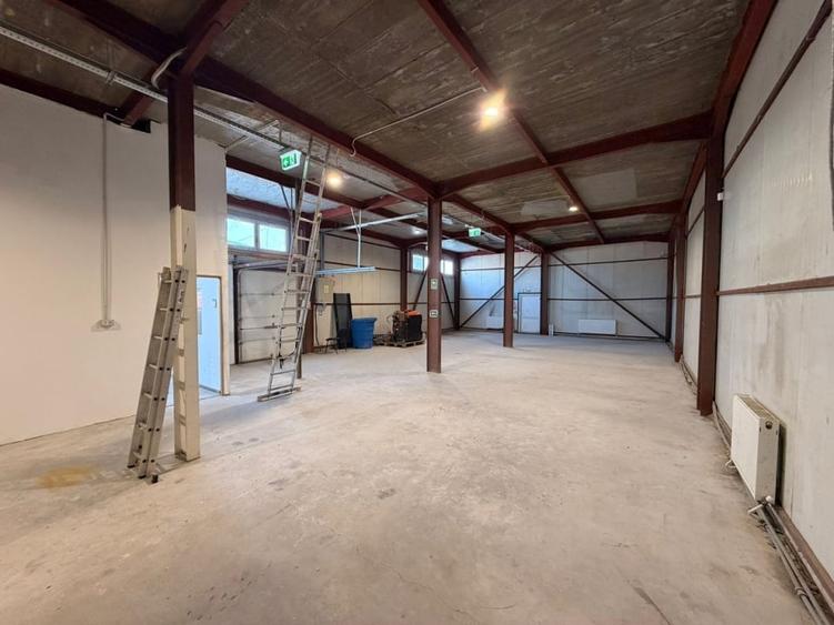 Spațiu industrial, de 186 mp, în Popești-Leordeni