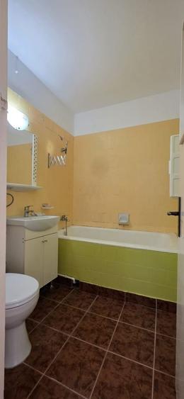 Apartament cu 2 camere semidecomandat, mobilat în Tomis II