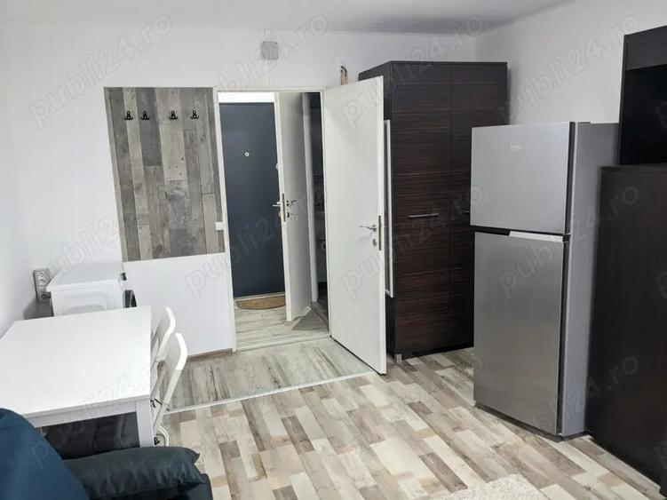 Garsonieră semidecomandată în Buziașului