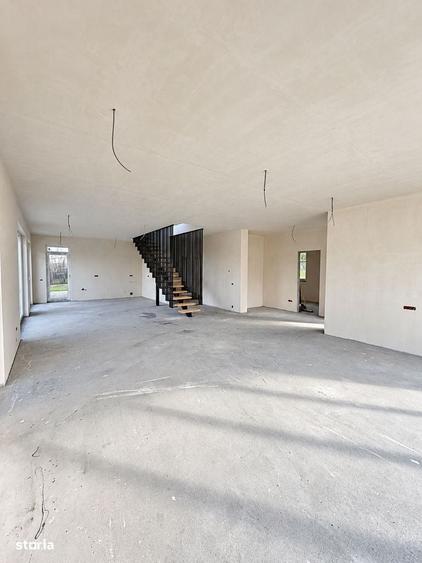 Casa individuala 6 camere, 5 bai, terasa la etaj, curte, P+ET+POD - 15