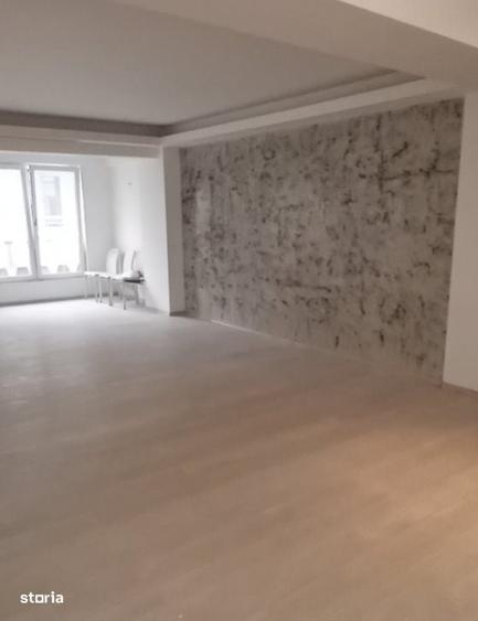 Apartament cu 3 camere în Herăstrău