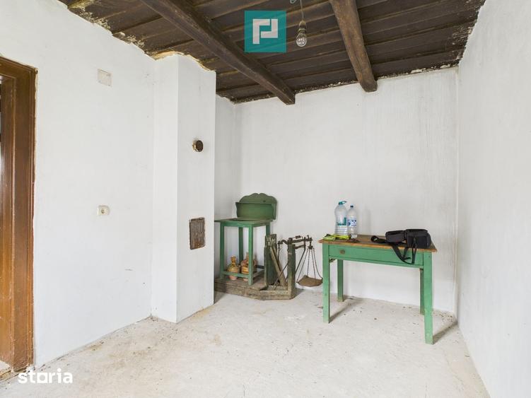 Casă cu 4 camere cu Teren 1080 Mp în Dezna