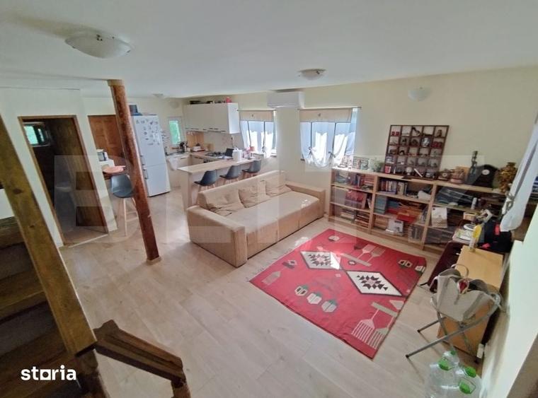 Casă cu 5 camere cu Teren 3400 Mp în Bucovăț
