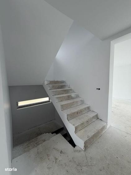 Casă cu 4 camere în Ștrand