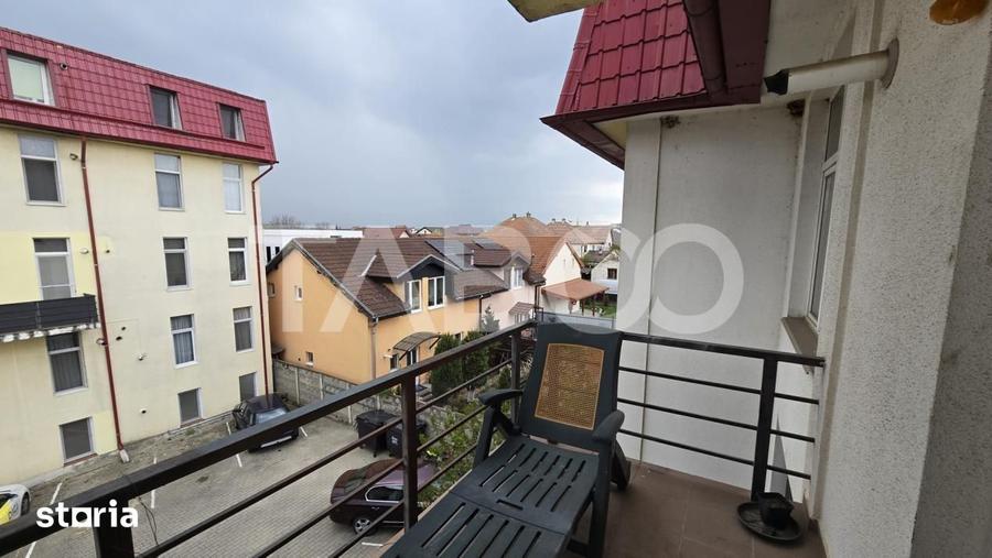 Apartament cu 4 camere decomandat, mobilat în Est