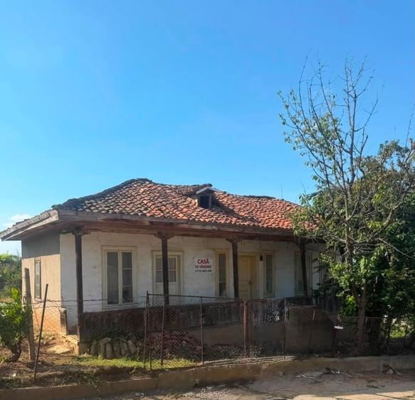 Casă individuală cu 3 camere cu Teren 484 Mp în Ostrov