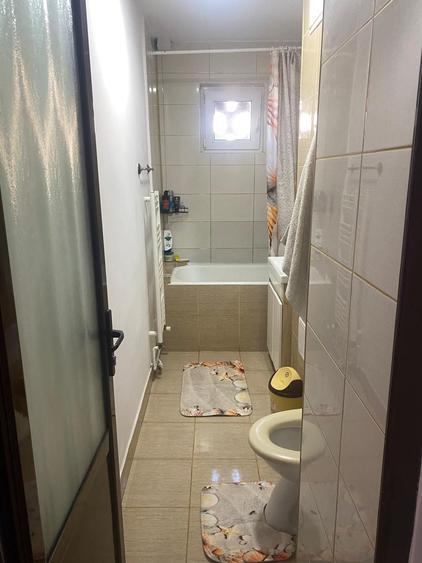Inchiriez apartament doua camere - 1