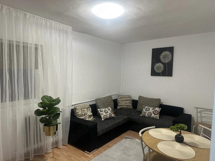 Garsonieră decomandată în Iosia
