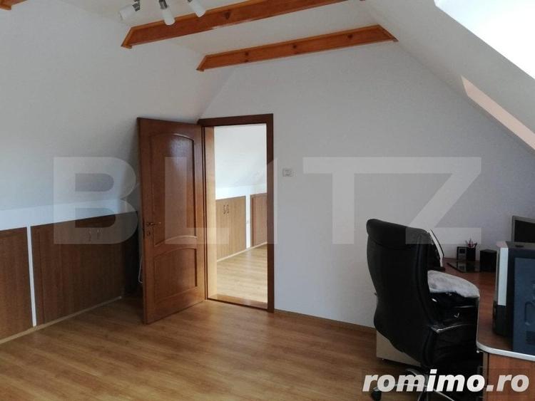 Casă cu 8 camere cu Teren 1545 Mp în Central