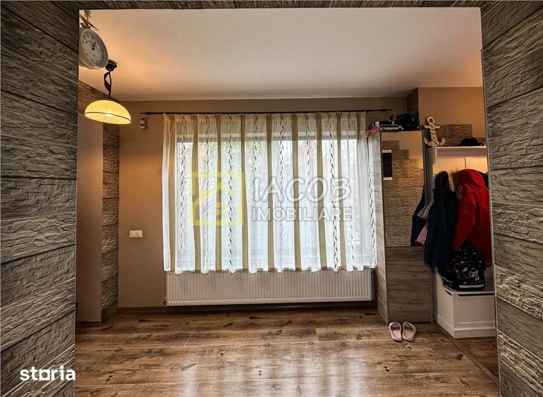 Casă cu 3 camere cu Teren 300 Mp în Gherăiești