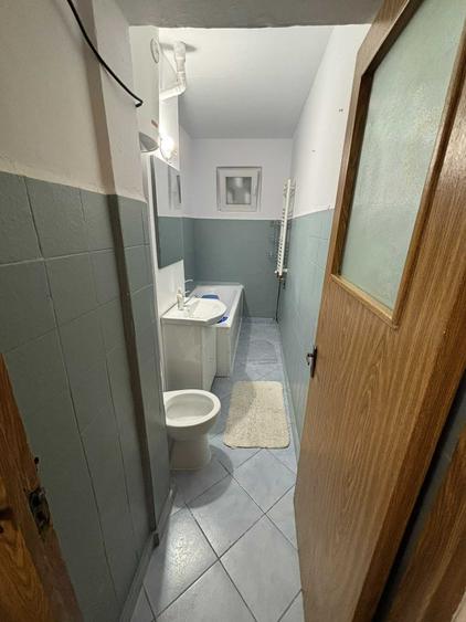Apartament cu 3 camere semidecomandat în Popoveni