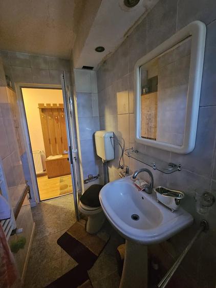 Apartament cu 2 camere semidecomandat în Ultracentral