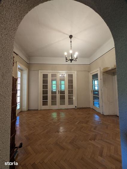 Apartament cu 3 camere în Floreasca