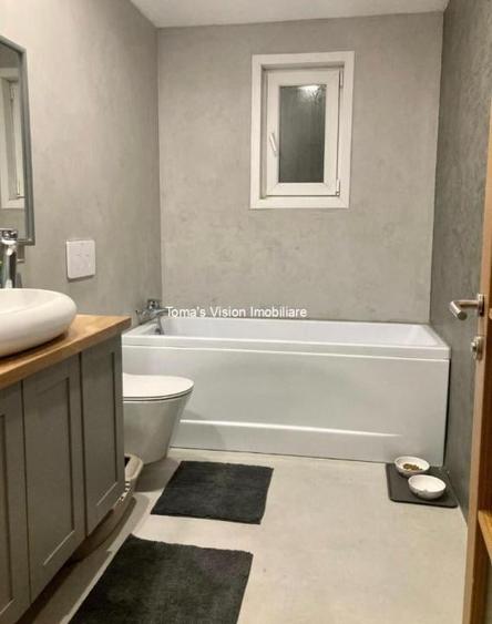 Apartament cu 3 camere în Ștefăneștii de Jos
