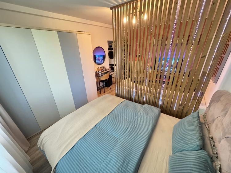 Apartament 2 camere complet renovat | Zona Liceul Traian | Etaj 1 - 3