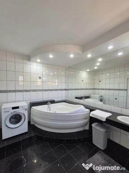 Casă cu 4 camere cu Teren 940 Mp în Ultracentral