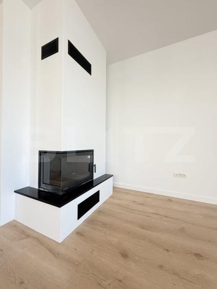 Duplex cu 4 camere cu Canalizare în Dumbrăvița