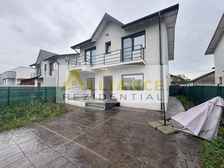 Casă individuală cu 4 camere cu Teren 250 Mp în Berceni