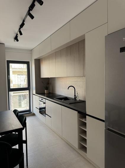 Apartament cu 2 camere decomandat în Cristian