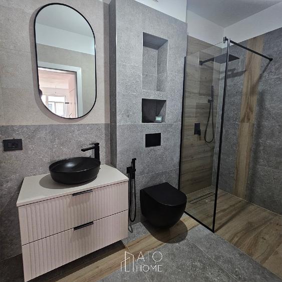 Apartament cu 4 camere decomandat în Giroc