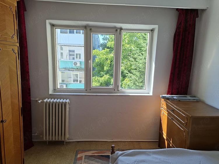Apartament cu 2 camere decomandat în Trivale