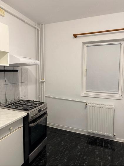 Apartament cu 2 camere decomandat în Aradului