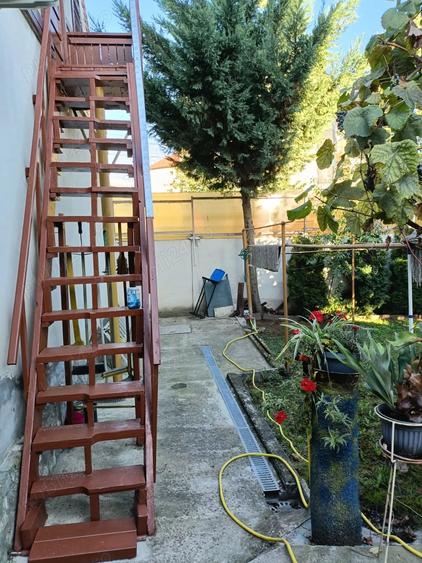 Casă cu 3 camere cu Teren 324 Mp în Central