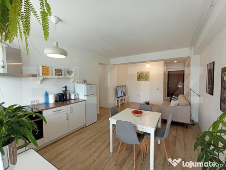 Apartament cu 3 camere semidecomandat în Timocului-Șaguna