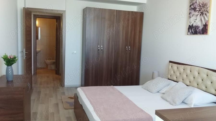 Apartament cu 3 camere decomandat în Fundeni