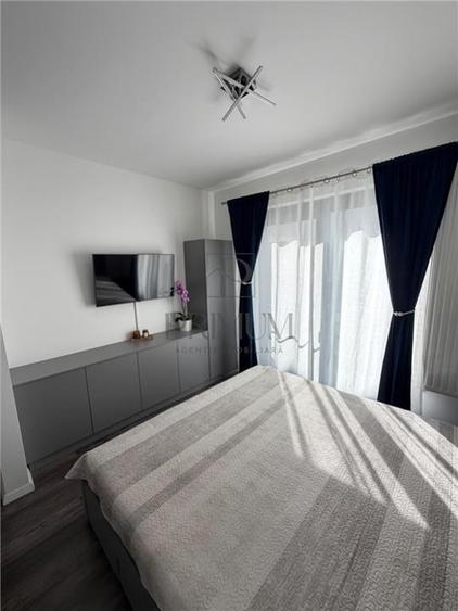 Apartament cu 2 camere semidecomandat, mobilat în Calea Urseni