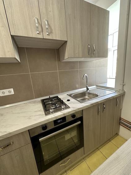Apartament cu 2 camere semidecomandat în Cedonia