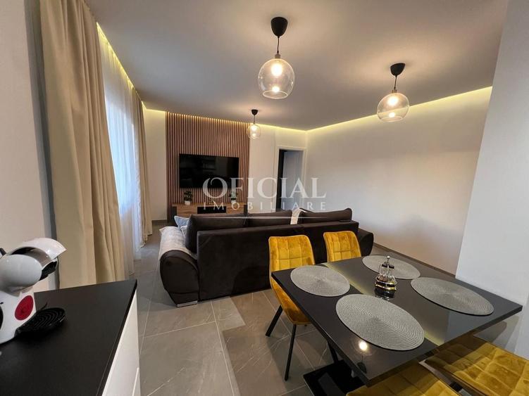Apartament cu 3 camere semidecomandat, mobilat în Florești