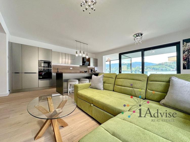 Apartament cu 3 camere decomandat, mobilat în Drumul Poienii