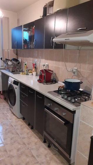 Apartament cu 2 camere decomandat în Exterior Vest